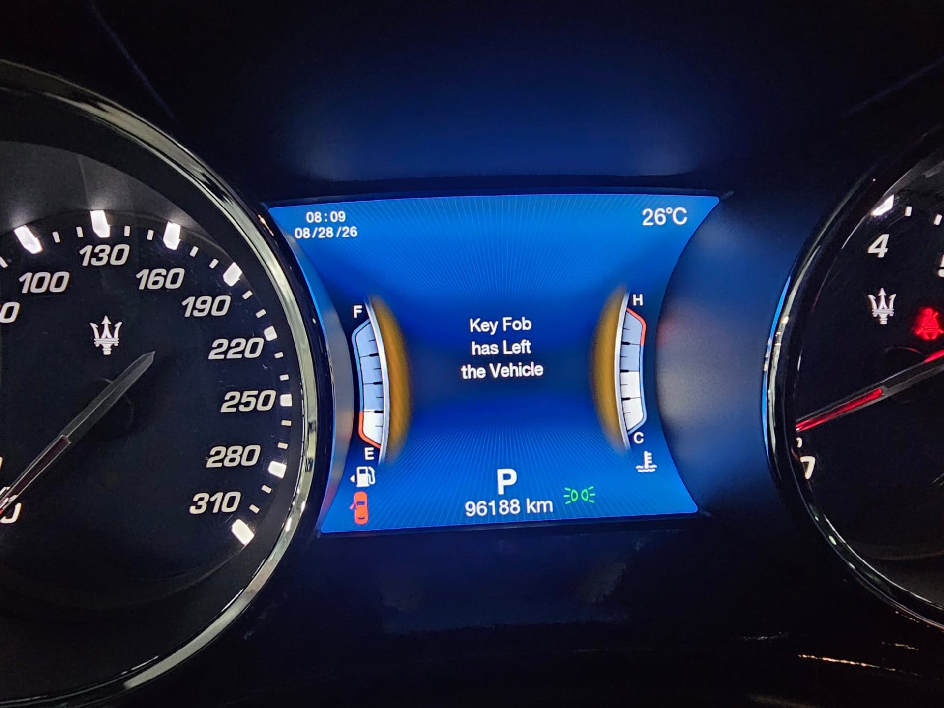 2018 Maserati Quattroporte S Q4 (S/N: 306262) 32
