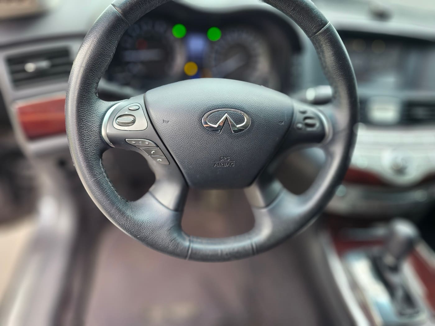 2016 Infiniti Q70 3.7 (S/N: 580214) 40