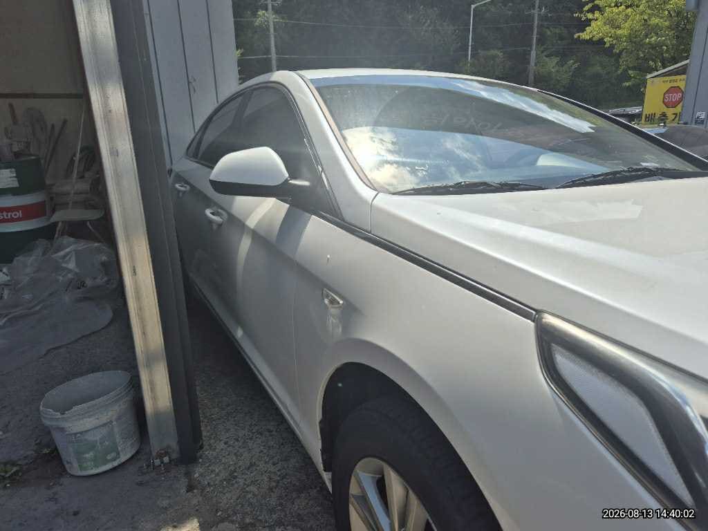 2015 Hyundai LF Sonata LPI (109556) pre-producted 3