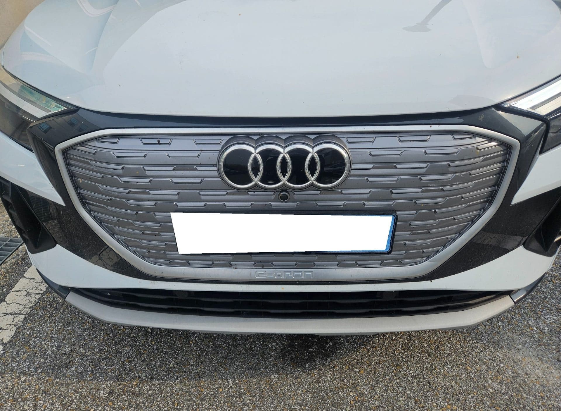 2025 Audi Q4 e-tron 45 Sportback (S/N: 033891) [RB Auction]