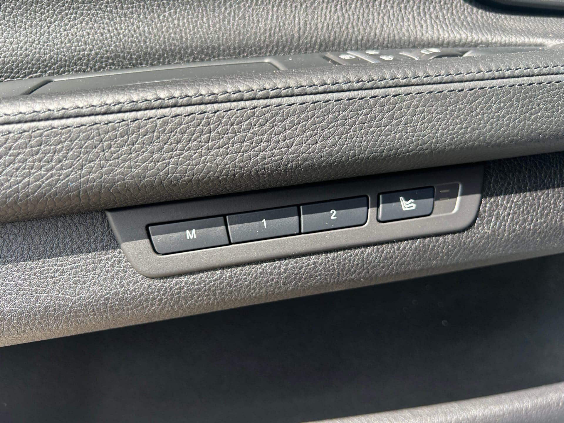 2014 BMW 7 Series (F01) 750 Li xDrive (S/N: 185185) 25