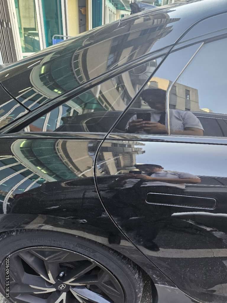 2023 Hyundai  IONIQ 6 Long Range (039414) pre-producted 4