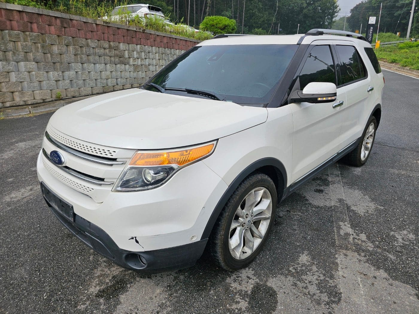 2013 Ford Explorer 3.5 Limited 4WD (S/N: C47197)