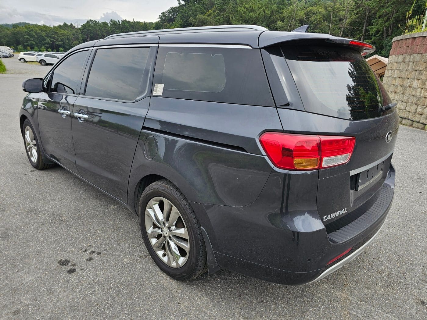 2016 Kia All New Carnival Diesel Limousine (S/N: 092376) 6