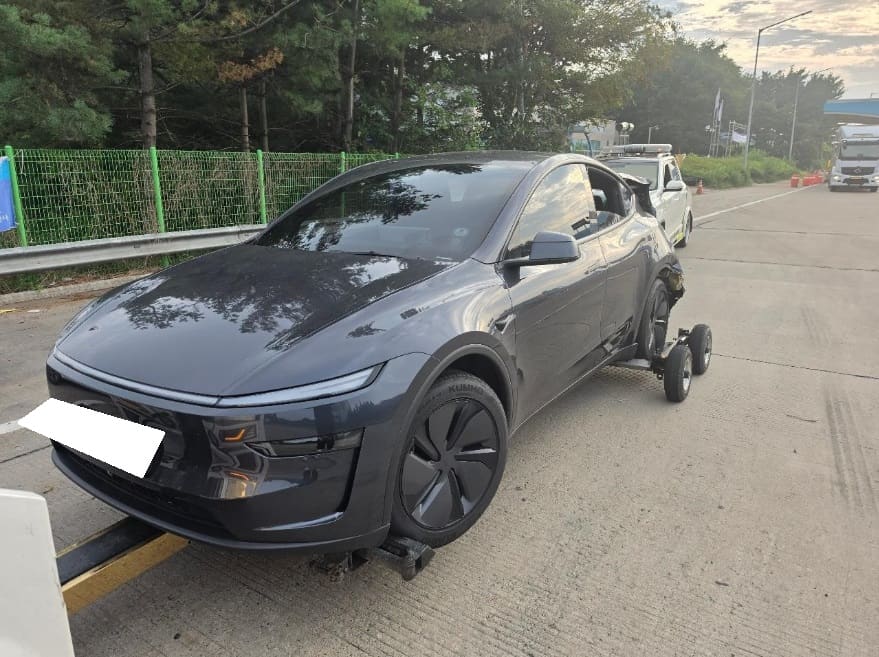 2026 Tesla Model Y (S/N: 551782) [RB Auction]
