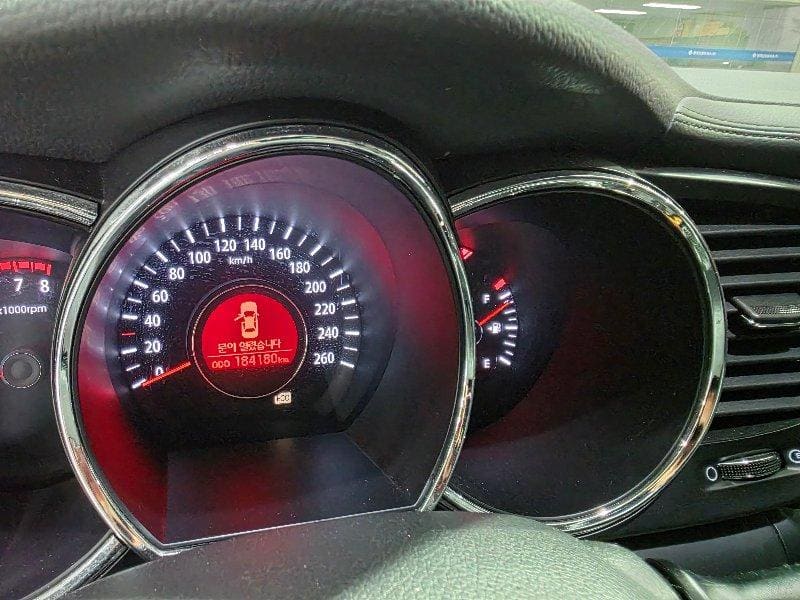 2011 Kia K5 LPI 2.0 (060187) pre-producted 8