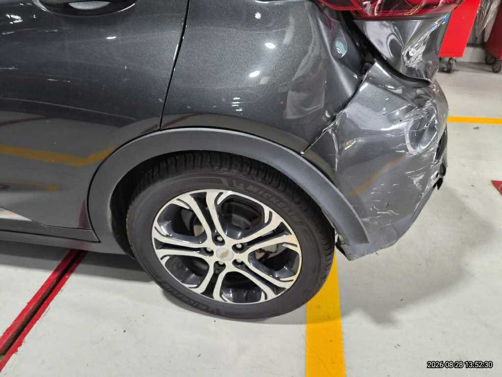 2018 Chevrolet Bolt EV (125320) pre-producted 6