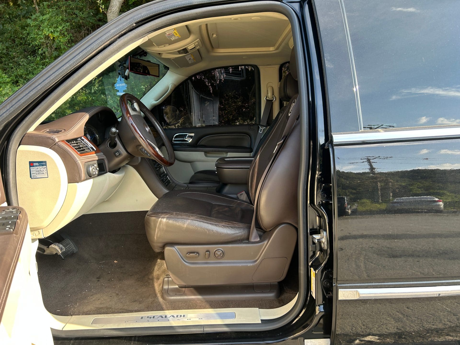2011 Cadillac Escalade 6.2 (S/N: 281014) 45