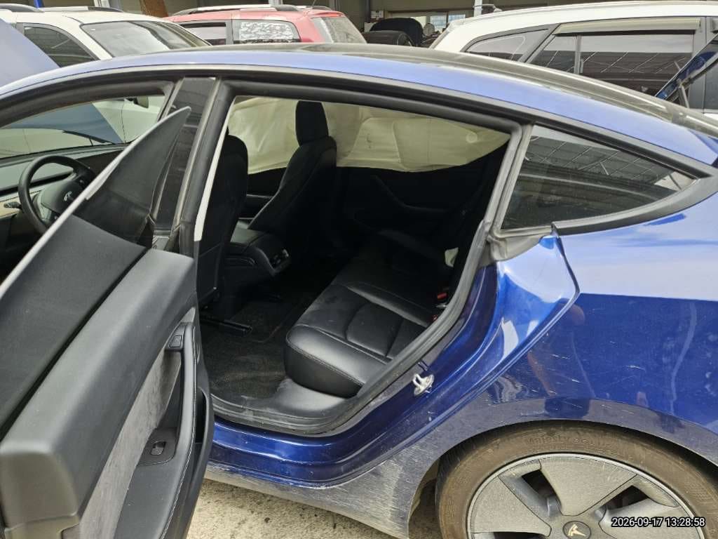 2022 Tesla Model 3 RWD (303213) pre-producted 7