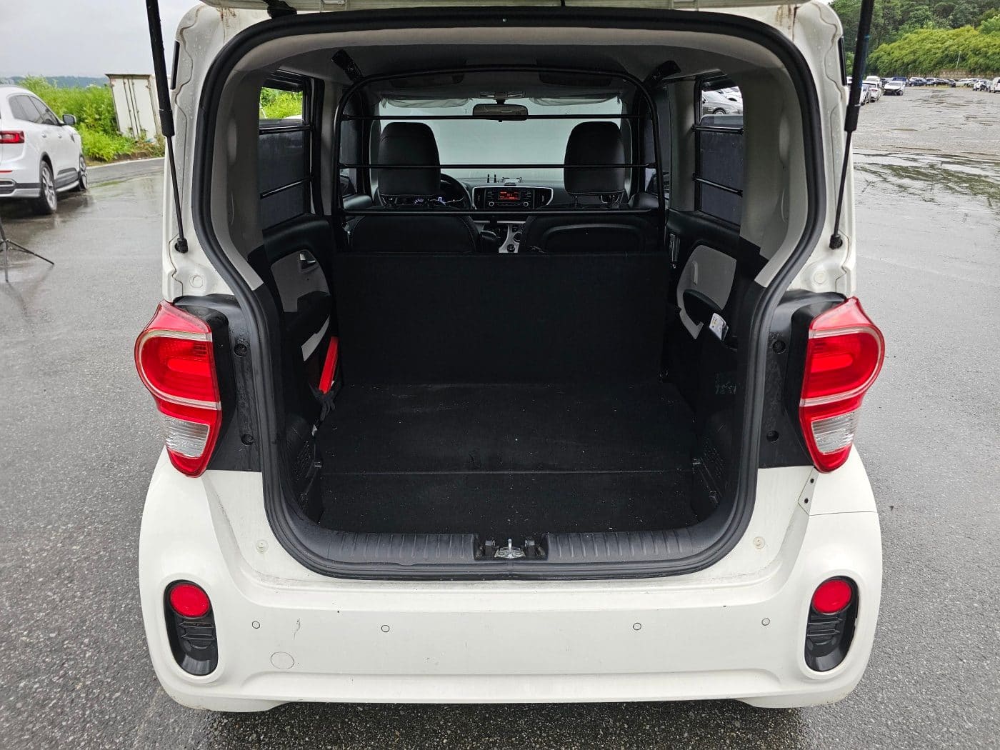 2022 Kia The New Ray van (S/N: 320163) 13