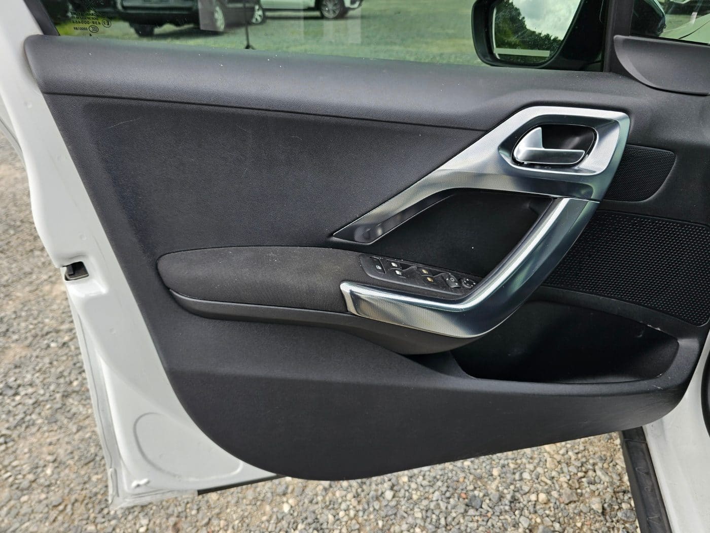 2015 Peugeot  2008 1.6 (S/N: 002491) 33