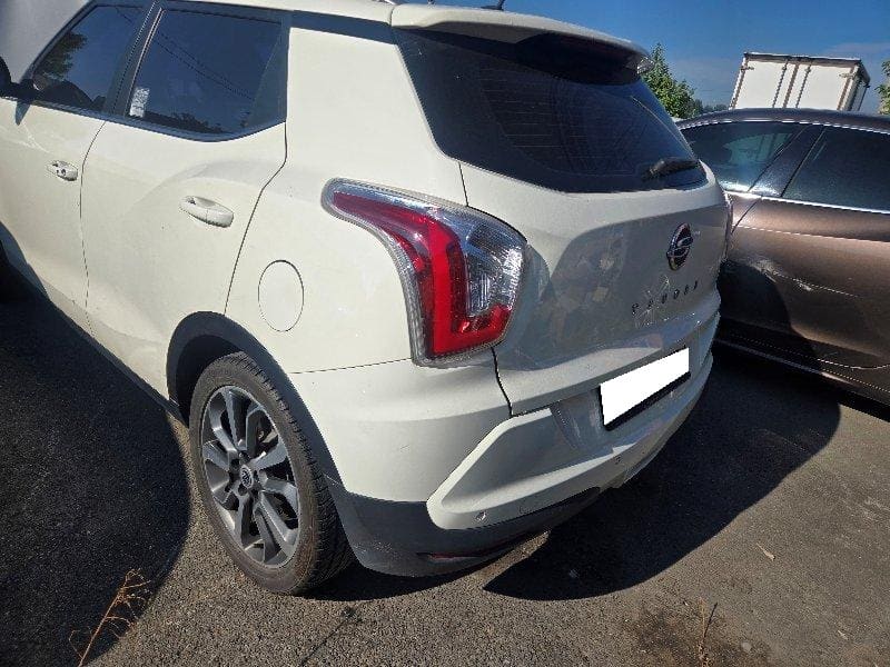 2016 KGM Tivoli Gasoline 2WD 1.6 VX (067696) pre-producted 4