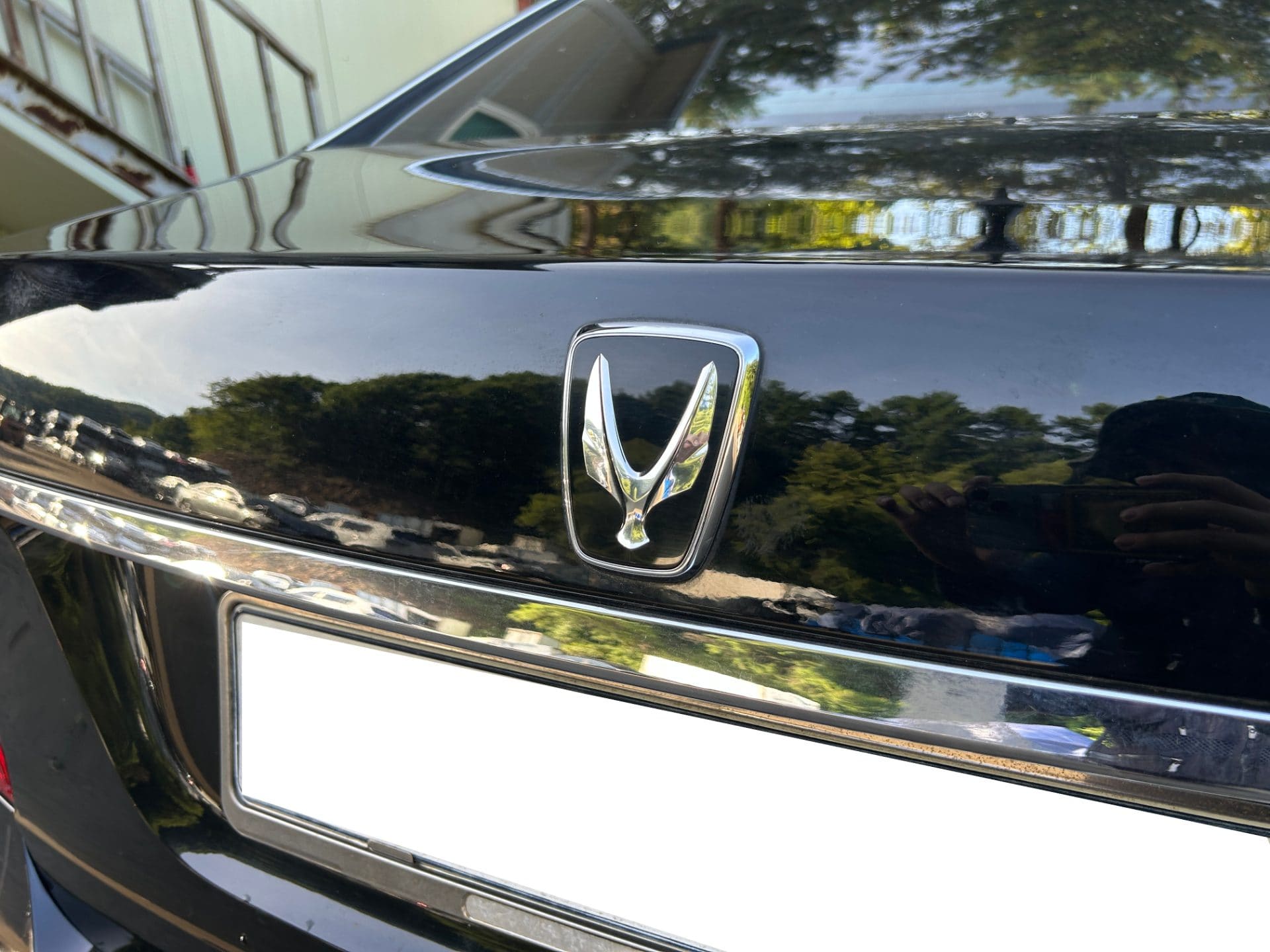 2015 Hyundai Equus VS500 (S/N: 090613) 18