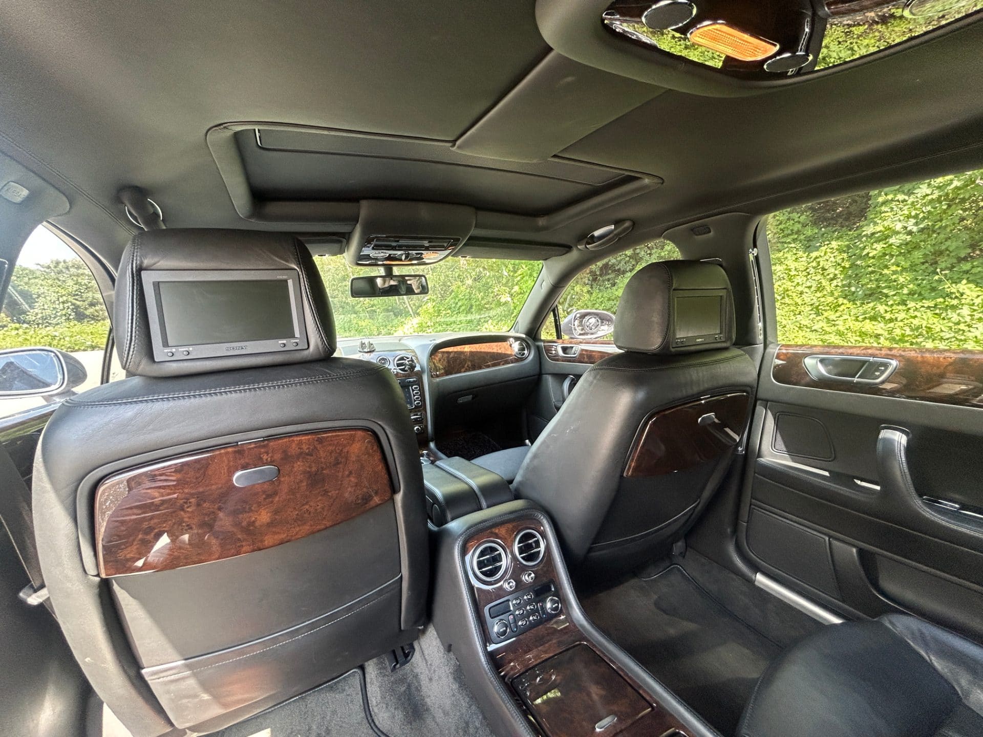 2007 Bentley Continental Flying Spur (S/N: 049897) 45