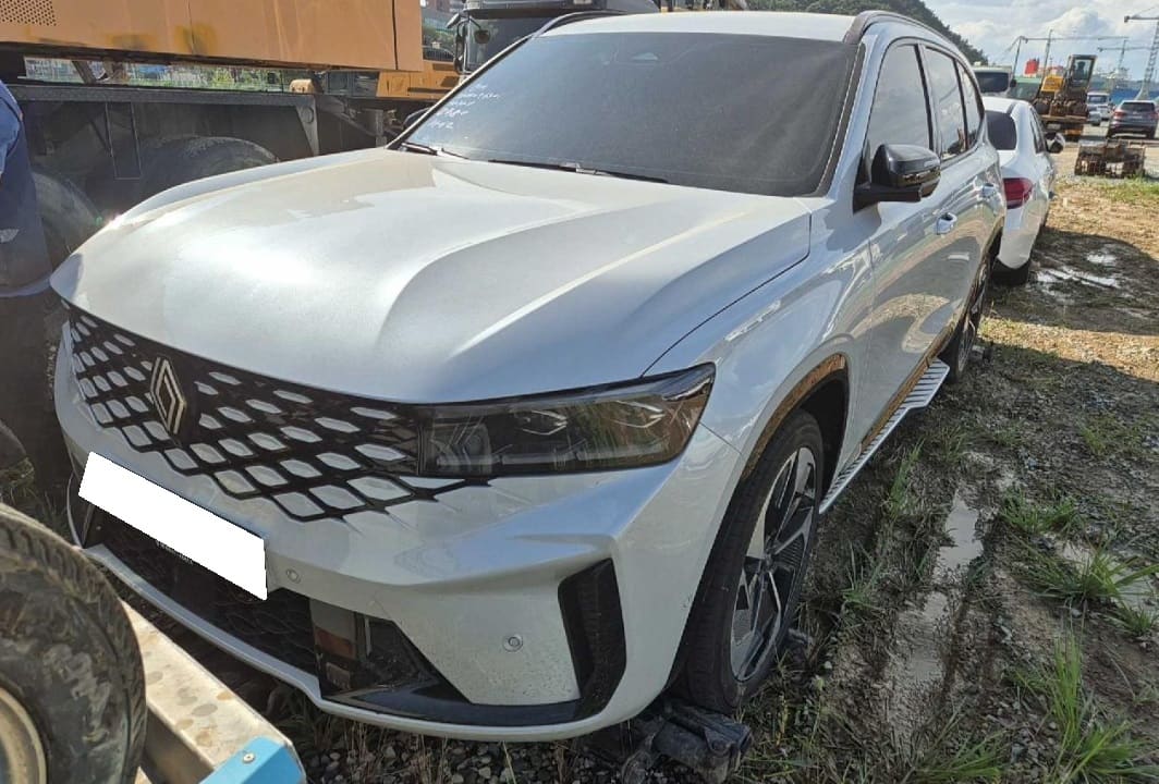2025 Renault Gran Koleos E-Tech Hybrid (024075) pre-producted