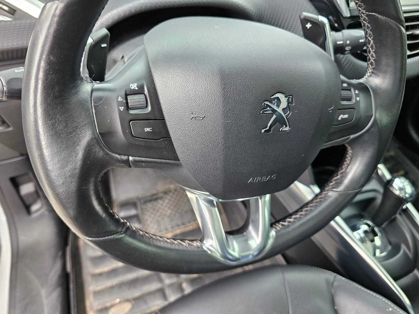 2015 Peugeot  2008 1.6 (S/N: 002491) 37