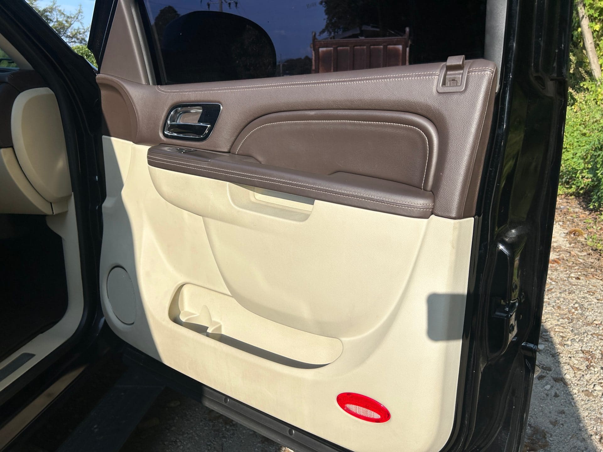 2011 Cadillac Escalade 6.2 (S/N: 281014) 37