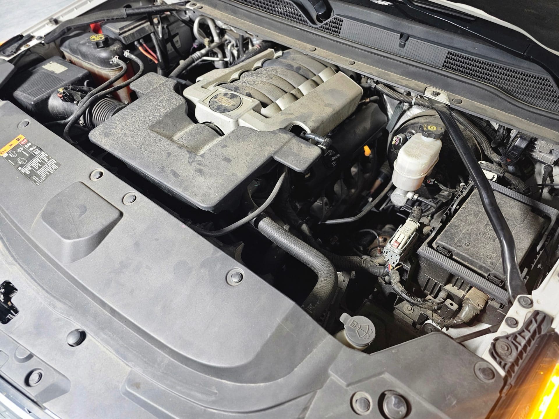2017 Cadillac Escalade 6.2 V8 ESV (S/N: 120954) 10