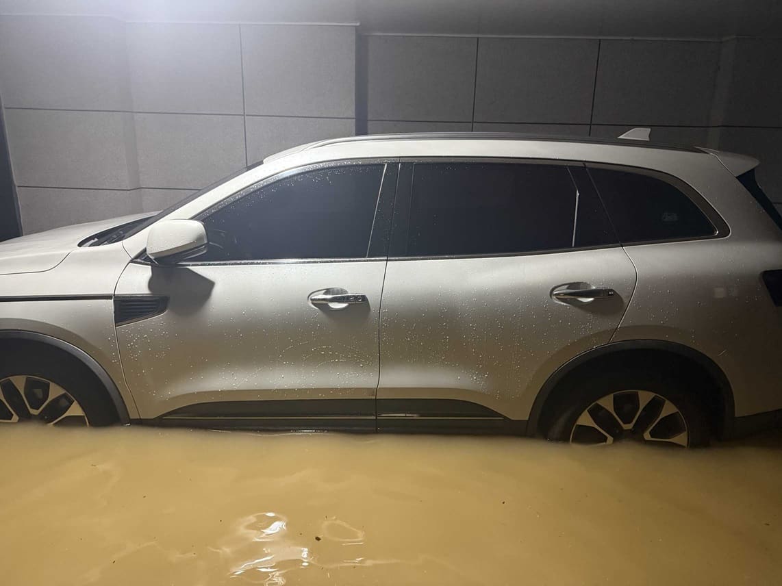 2017 Renault QM6 Diesel 4WD (025001) pre-producted 2