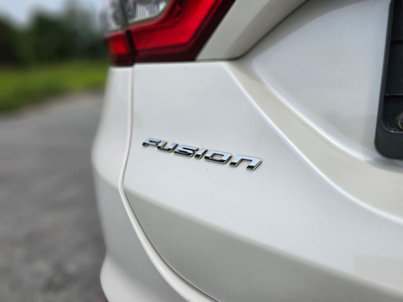 2015 Ford Fusion 2.0 SE (S/N: 155858) 18