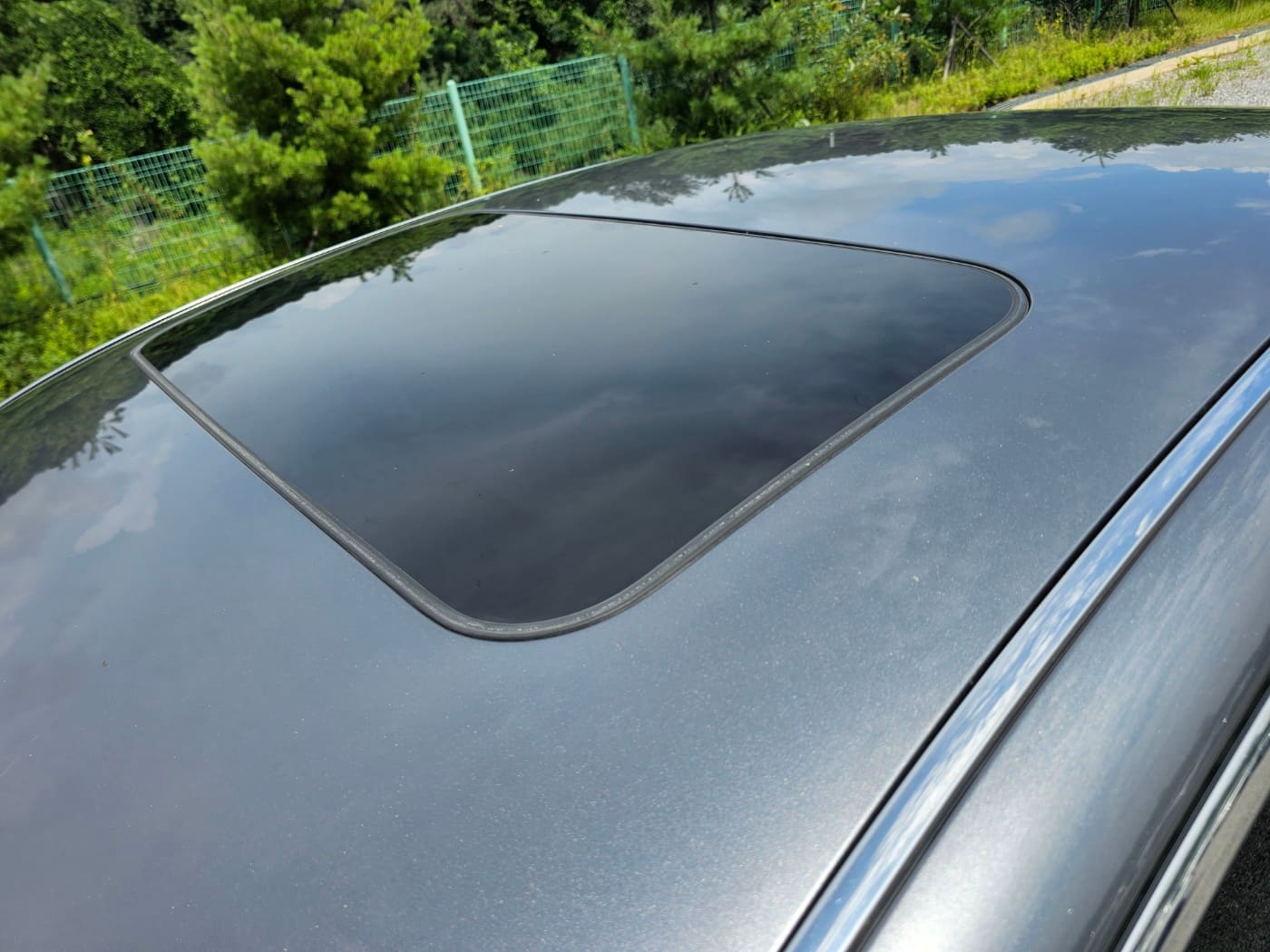 2016 Infiniti Q70 3.7 (S/N: 580157) 19