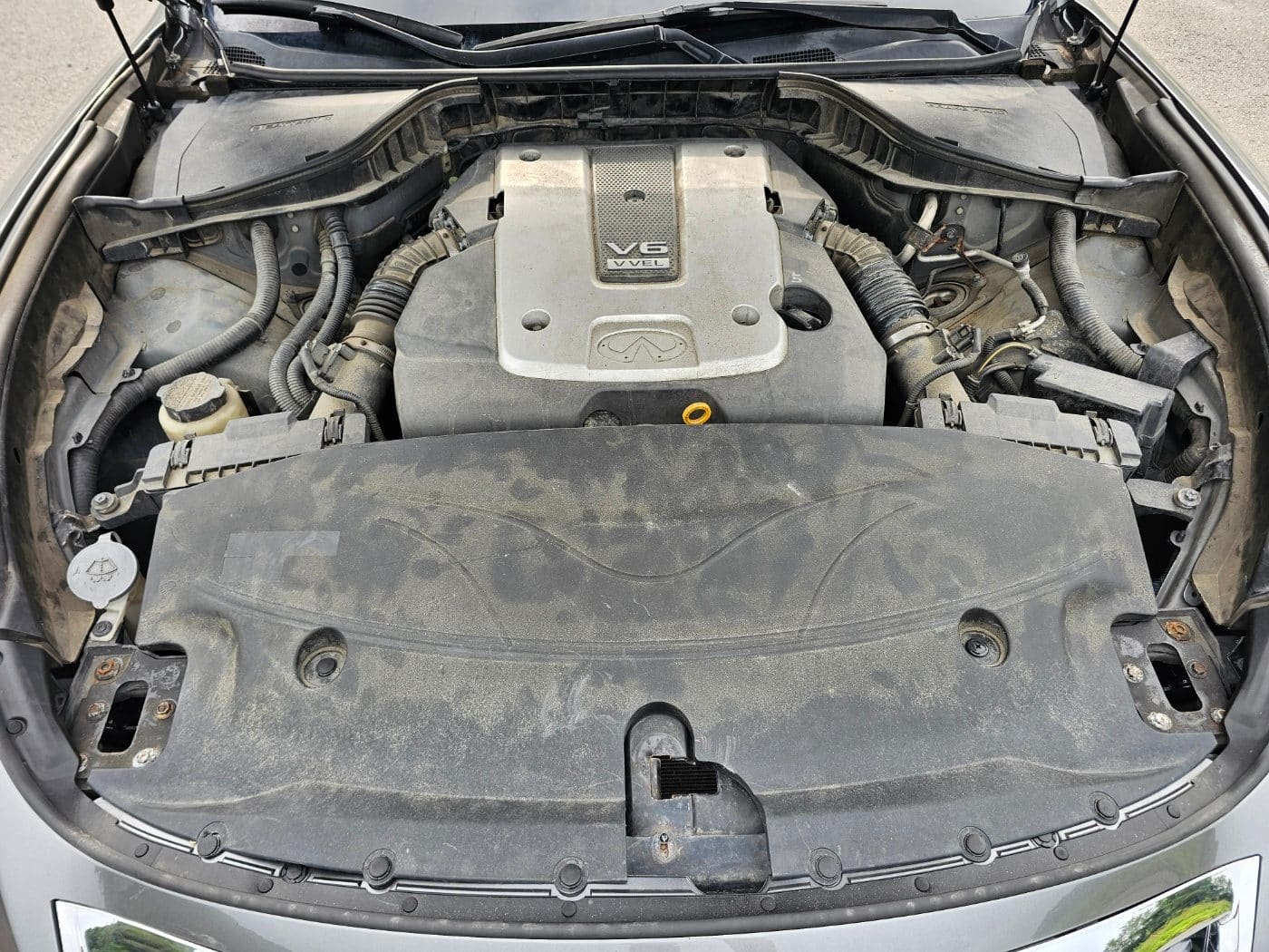 2016 Infiniti Q70 3.7 (S/N: 580157) 23