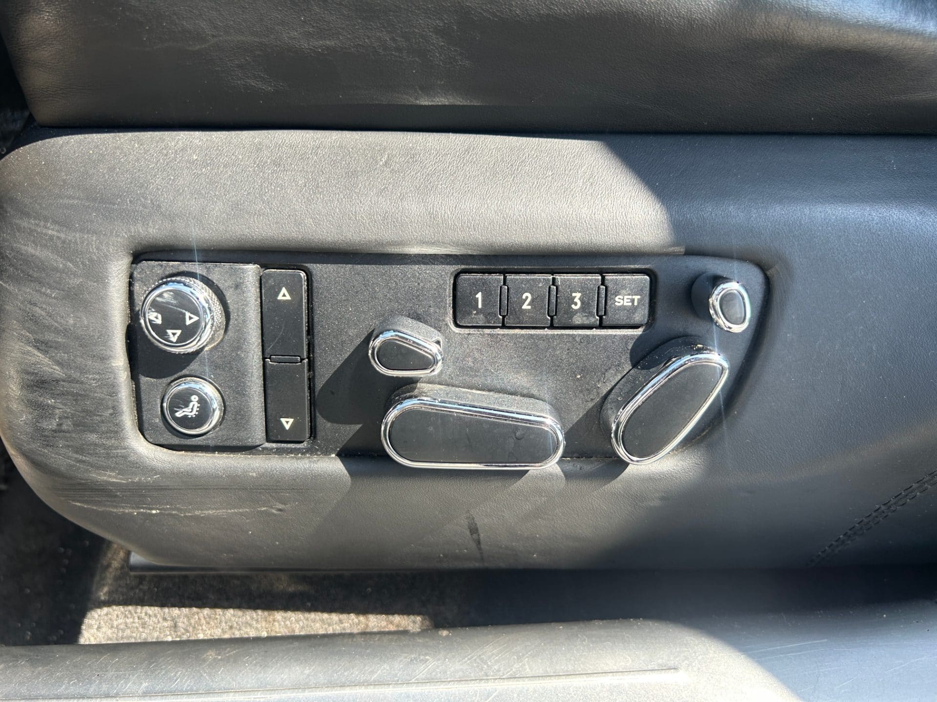 2007 Bentley Continental Flying Spur (S/N: 049897) 44