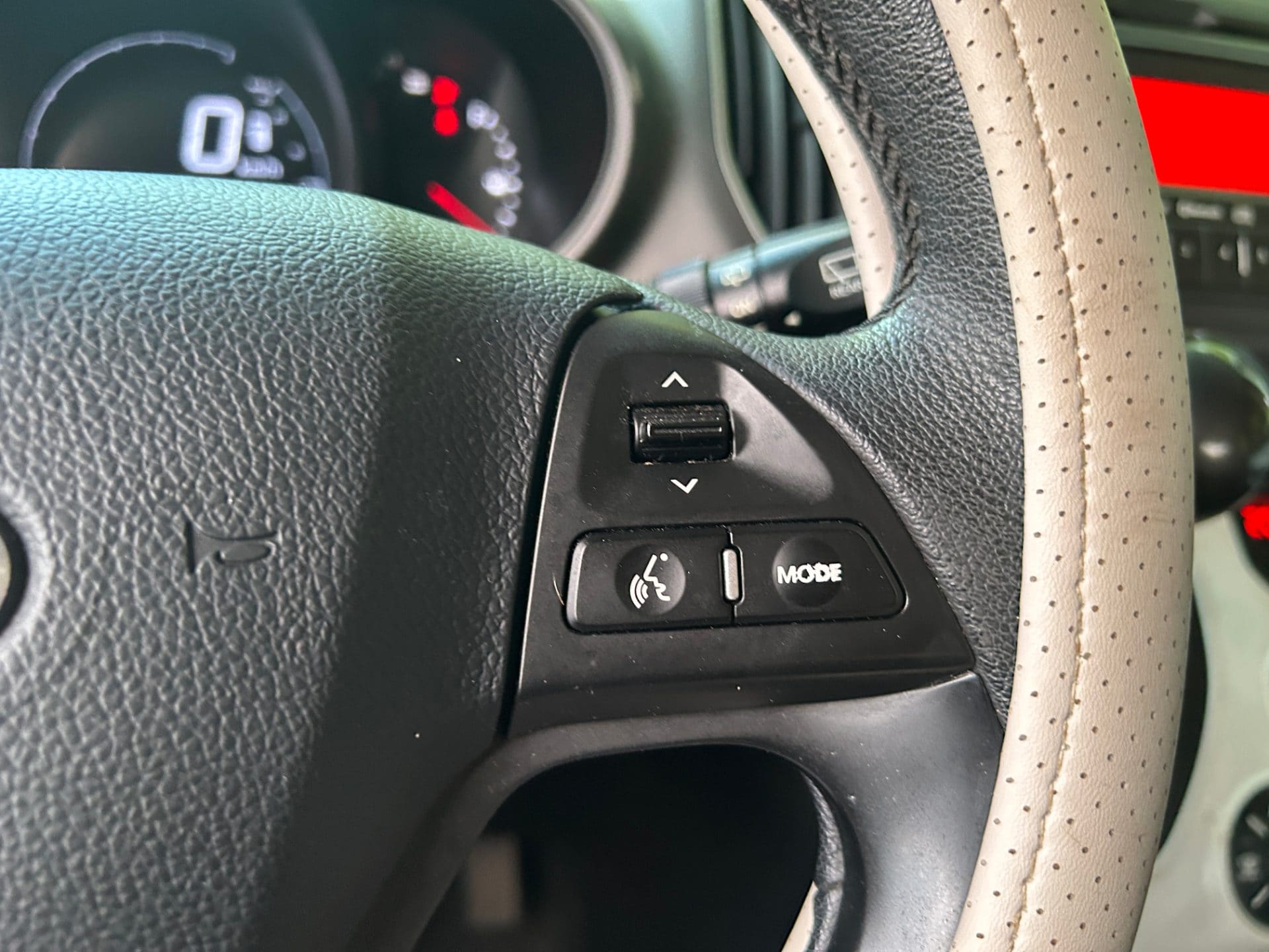 2012 Kia RAY 1.0 (S/N: 018784) 36