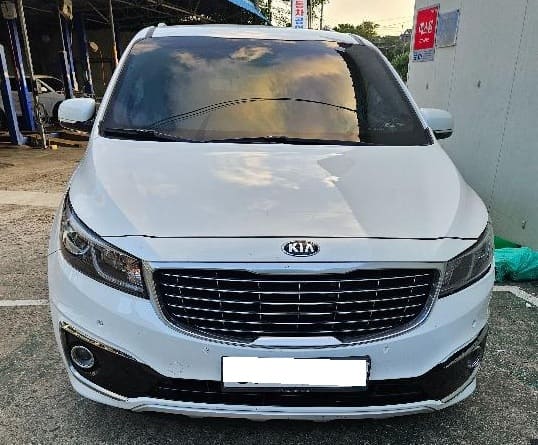 2016 Kia All New Carnival Diesel Limousine (157846) pre-producted 2