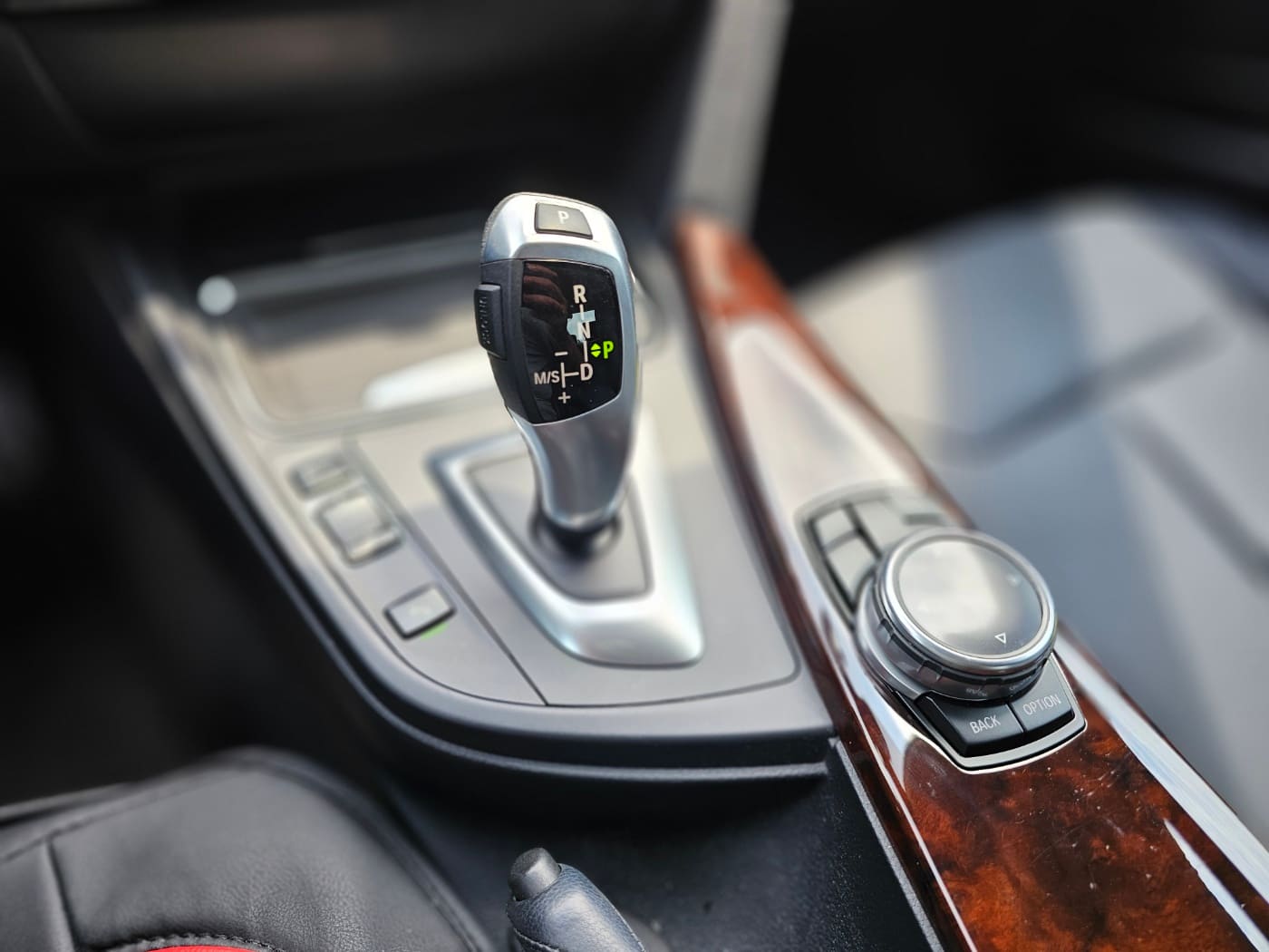 2014 BMW 3 Series (F30) 320i (S/N: 093911) 45