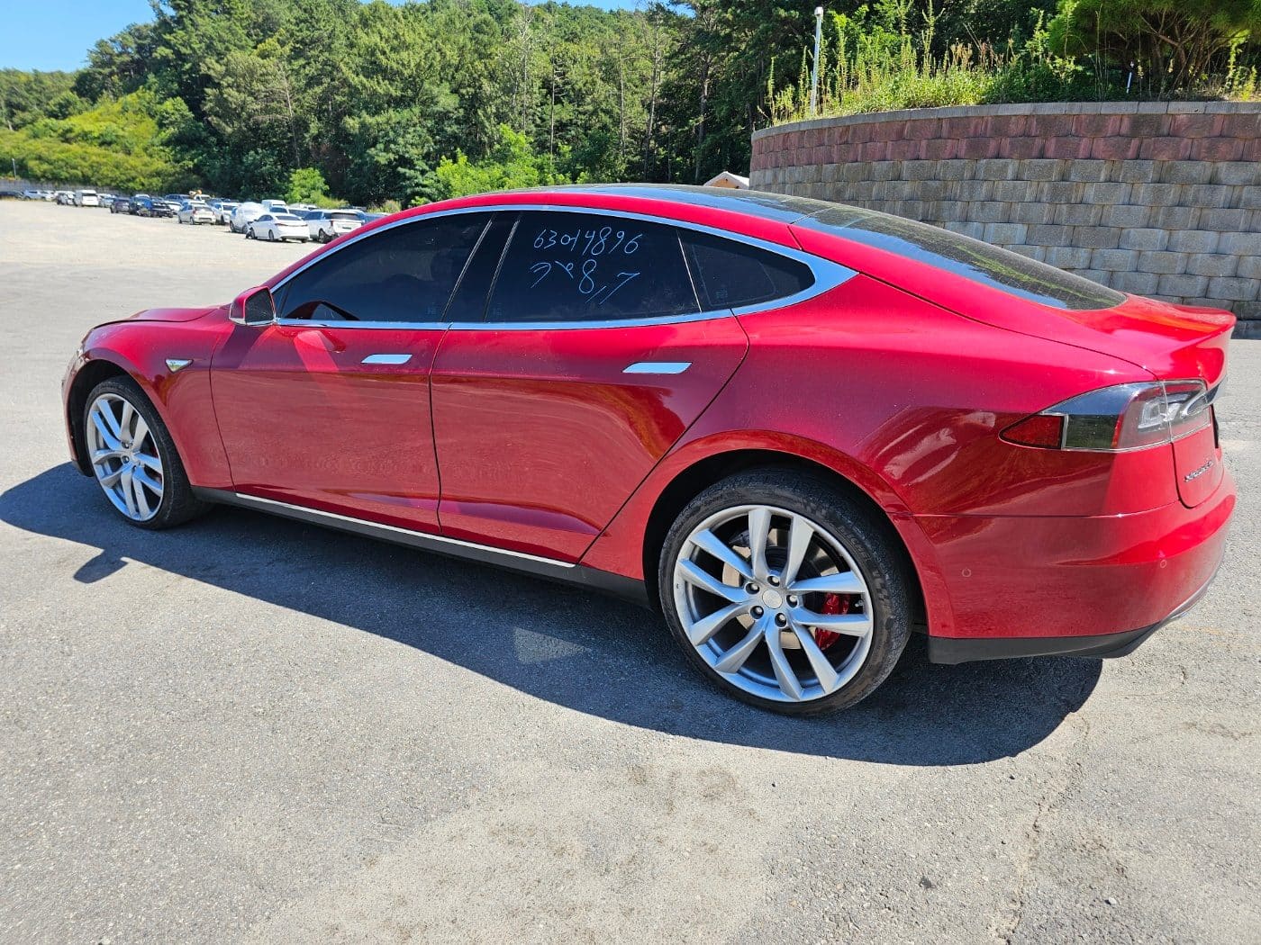 2014 Tesla Model S Performance (S/N: P63705) 6