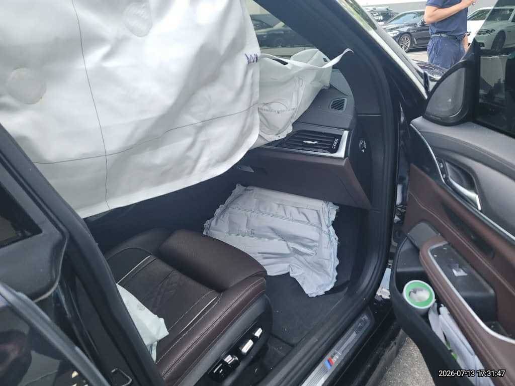 2022 BMW  6 Series GT (G32) 620d xDrive M Sport (L02514) pre-producted 10