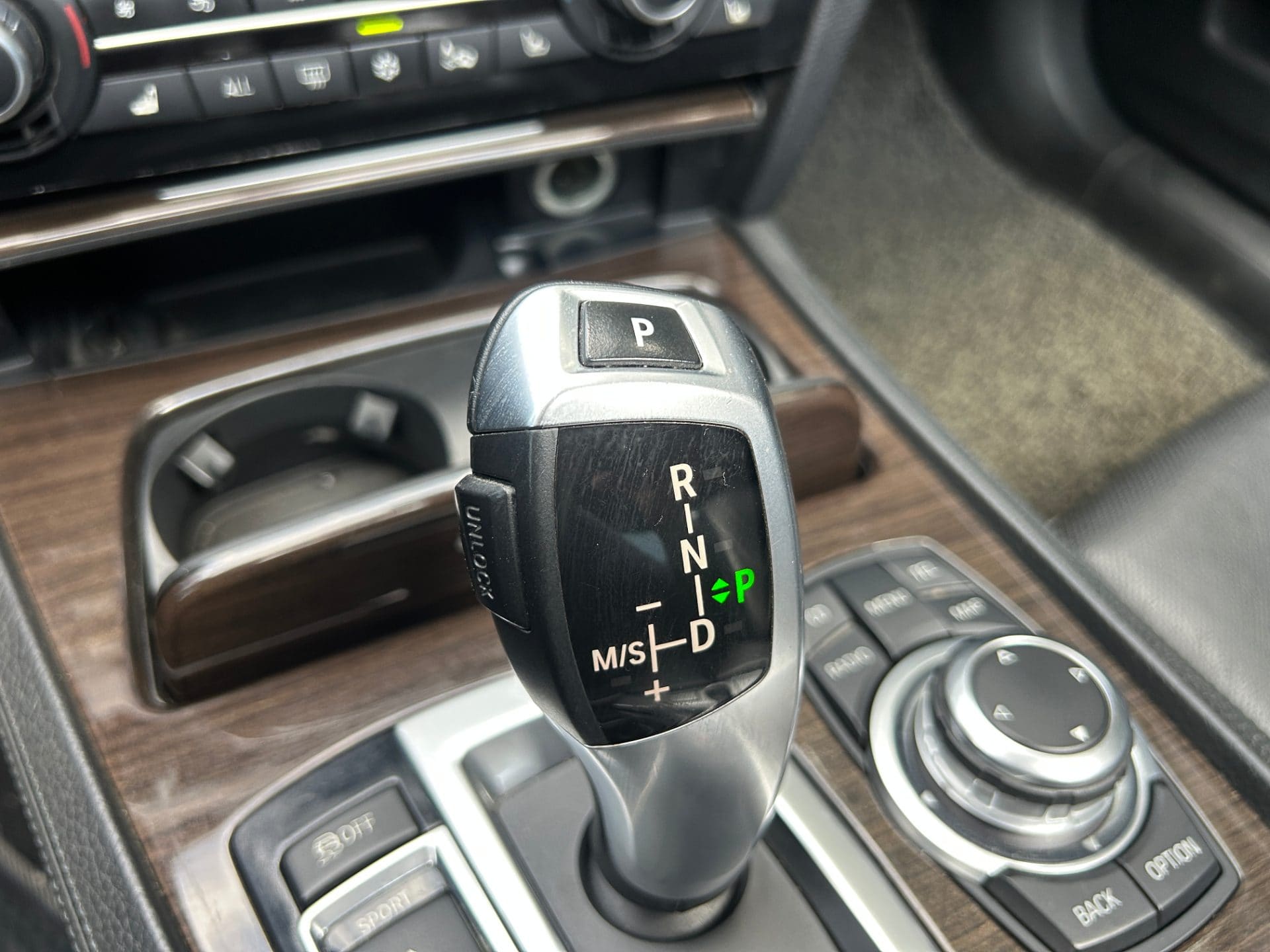 2010 BMW 7 Series (F01) 740 i (S/N: 367883) 53