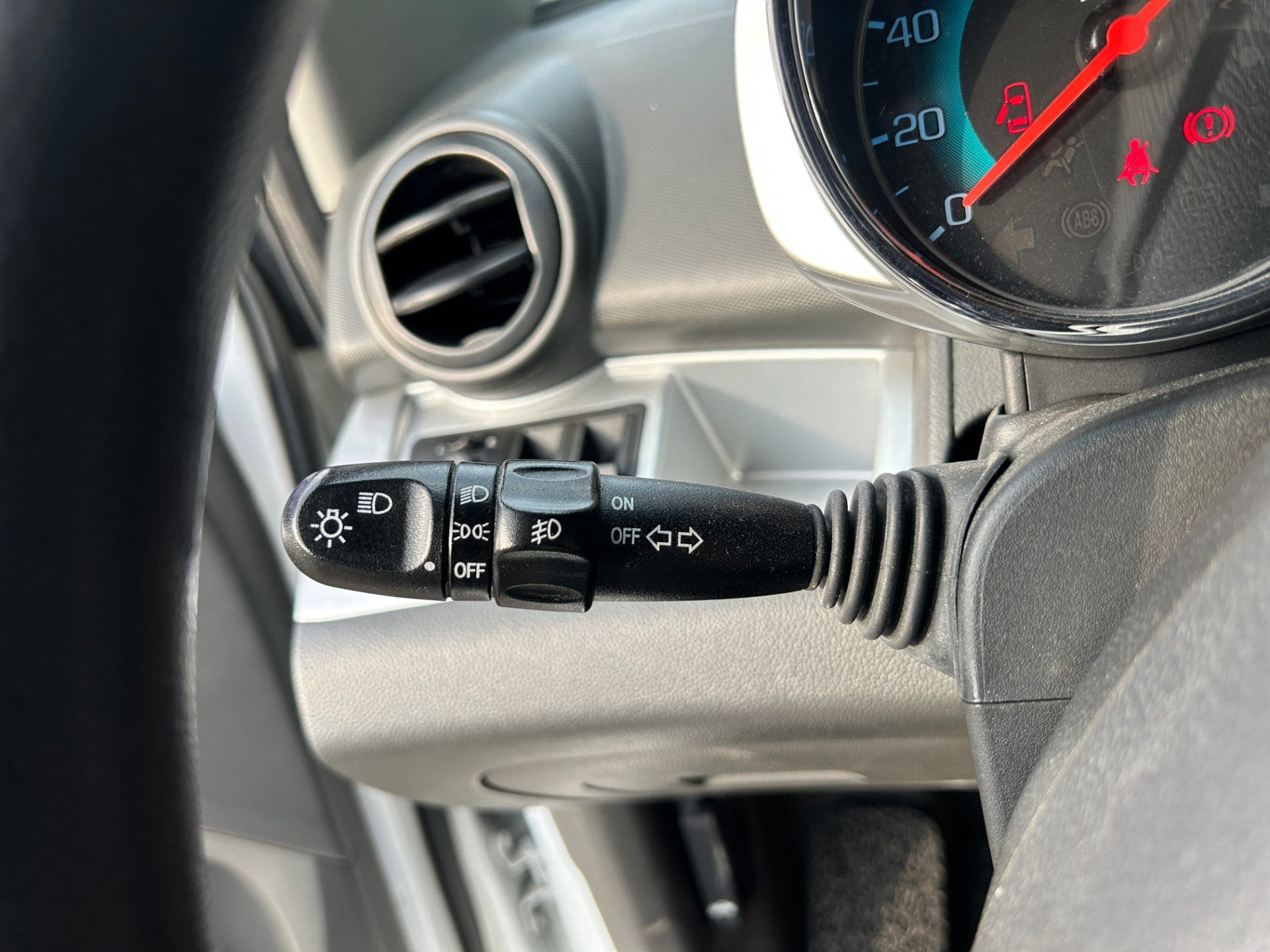 2014 Chevrolet Spark LT (S/N: 433930) 44