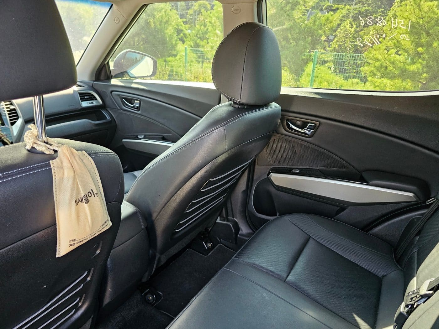 2016 SsangYong Tivoli Gasoline 2WD (S/N: 098670) 27