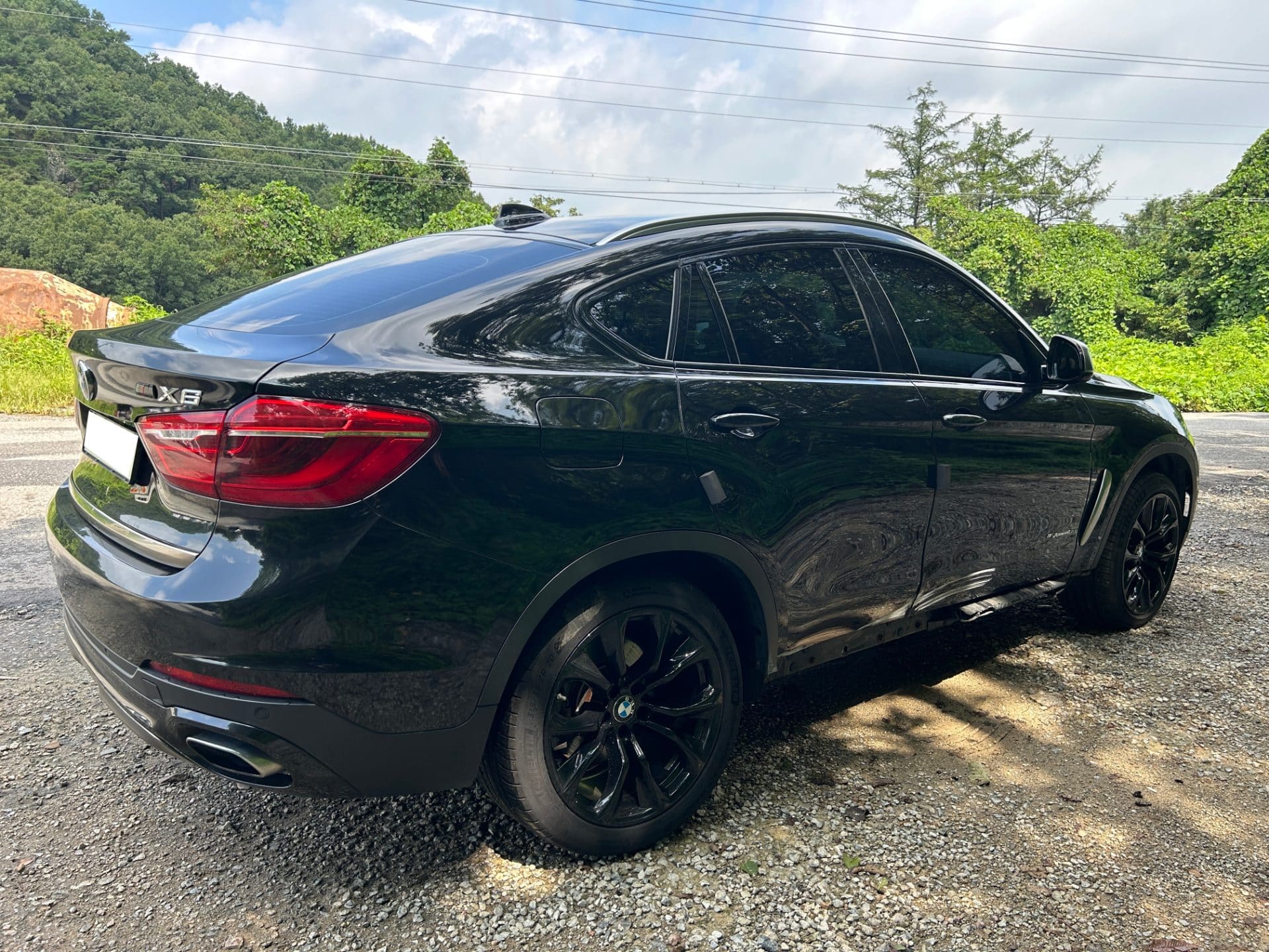 2017 BMW X6 (F16) xDrive 40d (S/N: U06624) 4