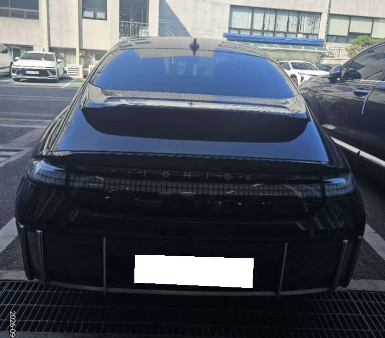 2023 Hyundai  IONIQ 6 Long Range (039414) pre-producted 14