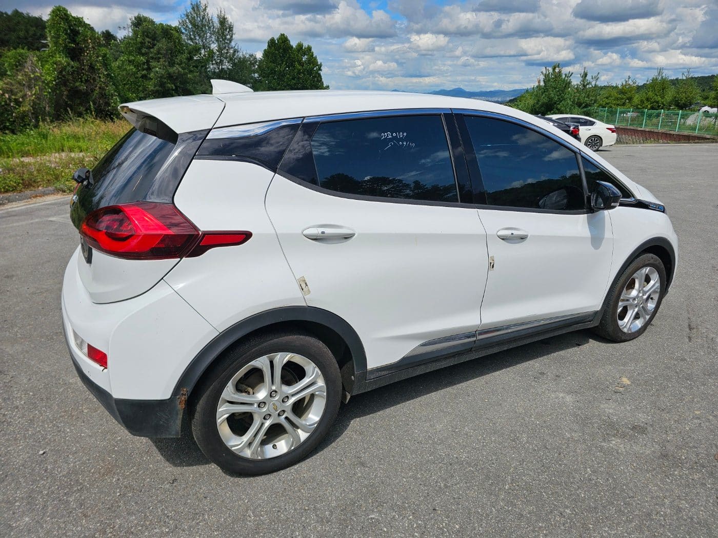 2019 Chevrolet Bolt EV LT Deluxe (S/N: 127266) 4