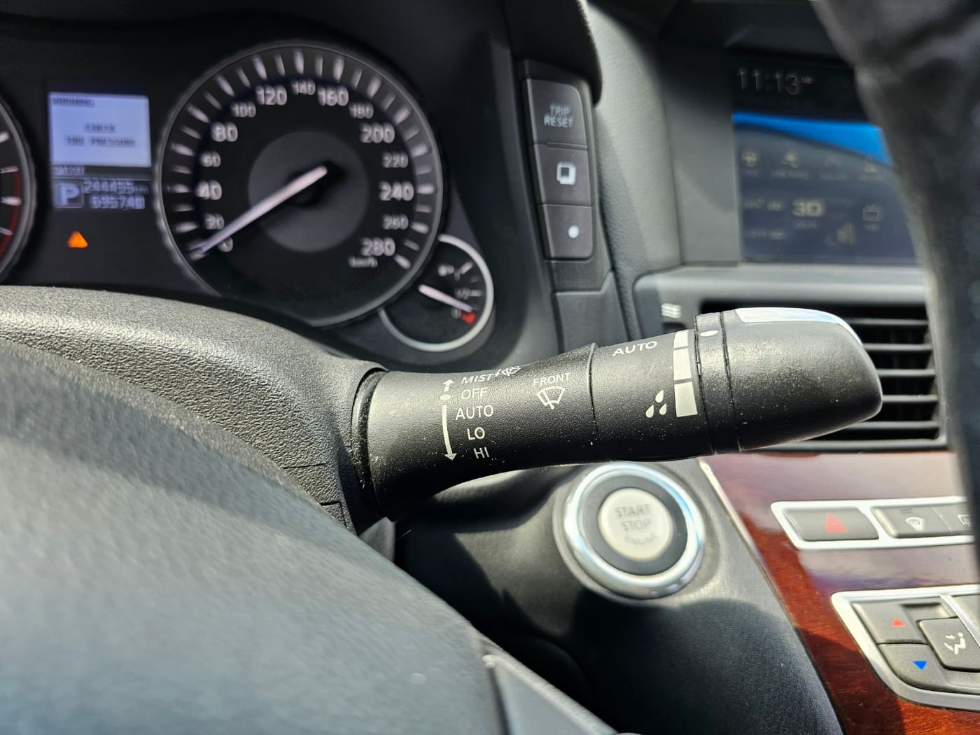 2016 Infiniti Q70 3.7 (S/N: 580157) 40
