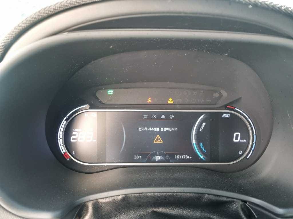 2019 Kia Soul Booster EV (001908) pre-producted 4