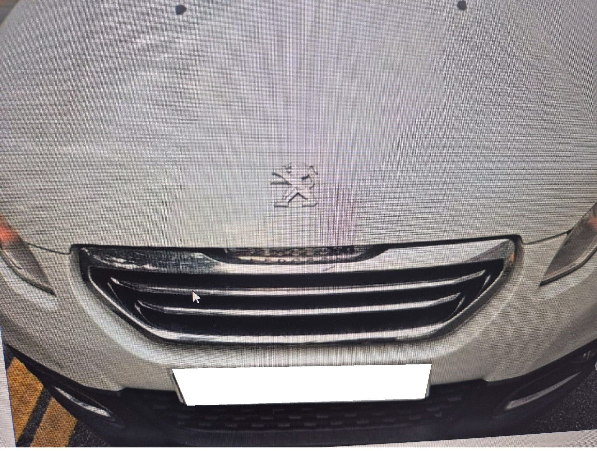 2015 Peugeot 2008 1.6 (002491) pre-producted