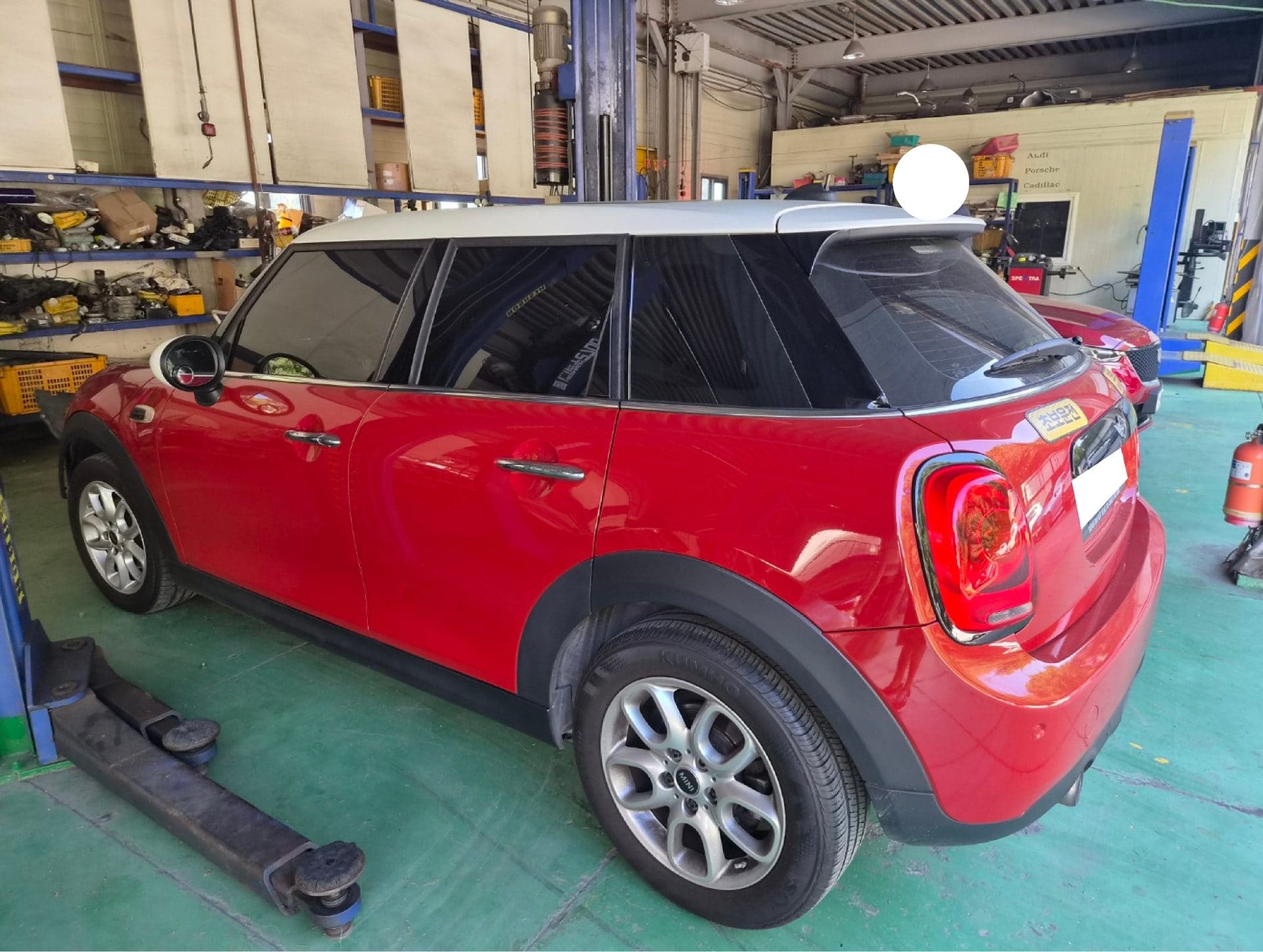 2018 MINI Cooper 5-Door (G05977) pre-producted 6