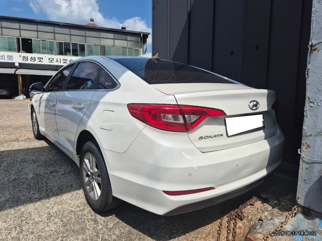 2015 Hyundai LF Sonata LPI (109556) pre-producted 5