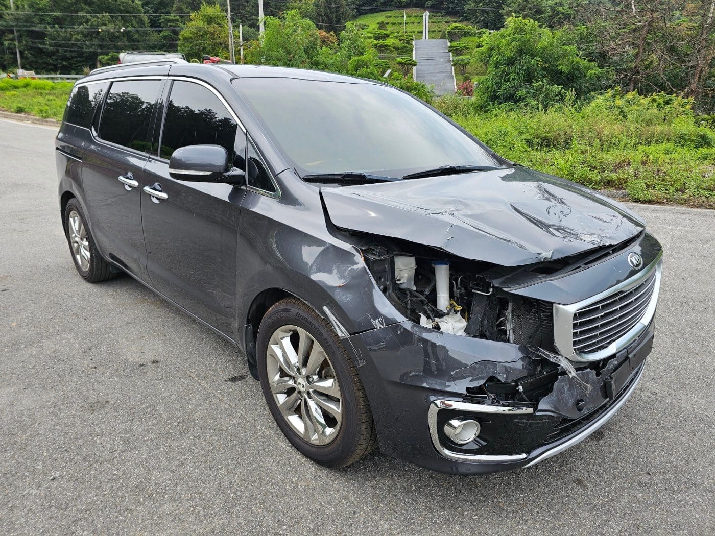 2016 Kia All New Carnival Diesel Limousine (S/N: 092376) 3