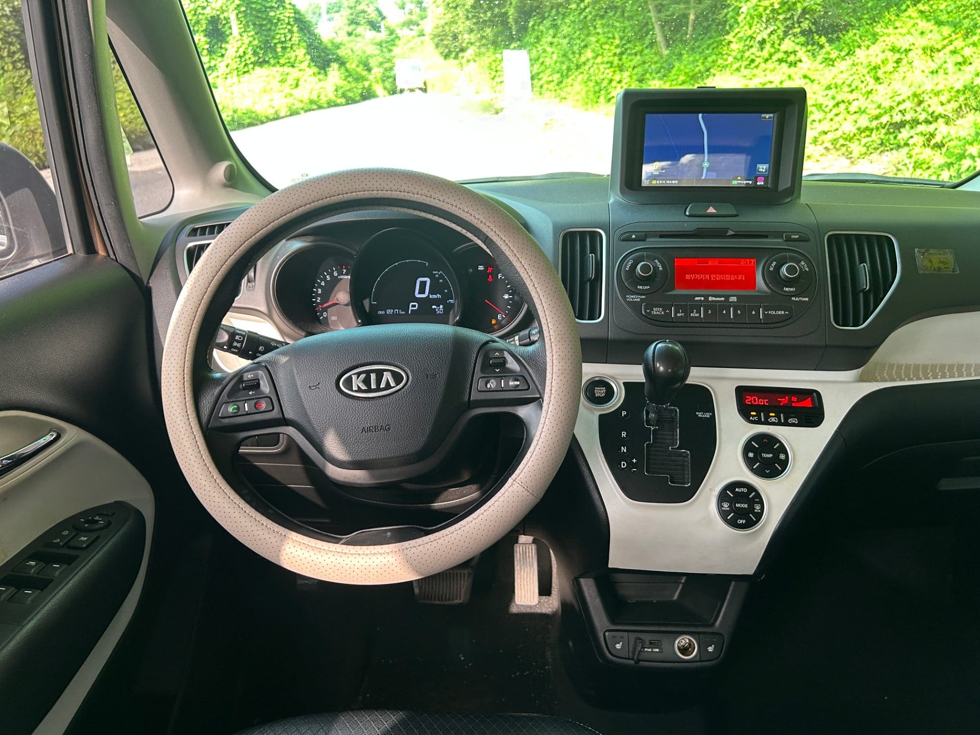 2012 Kia RAY 1.0 (S/N: 018784) 32