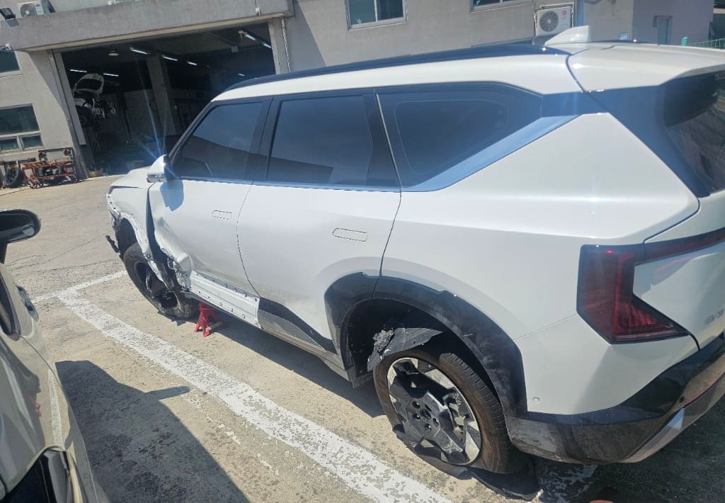 2026 Kia EV5 Long Range 2WD (018243) pre-producted 4