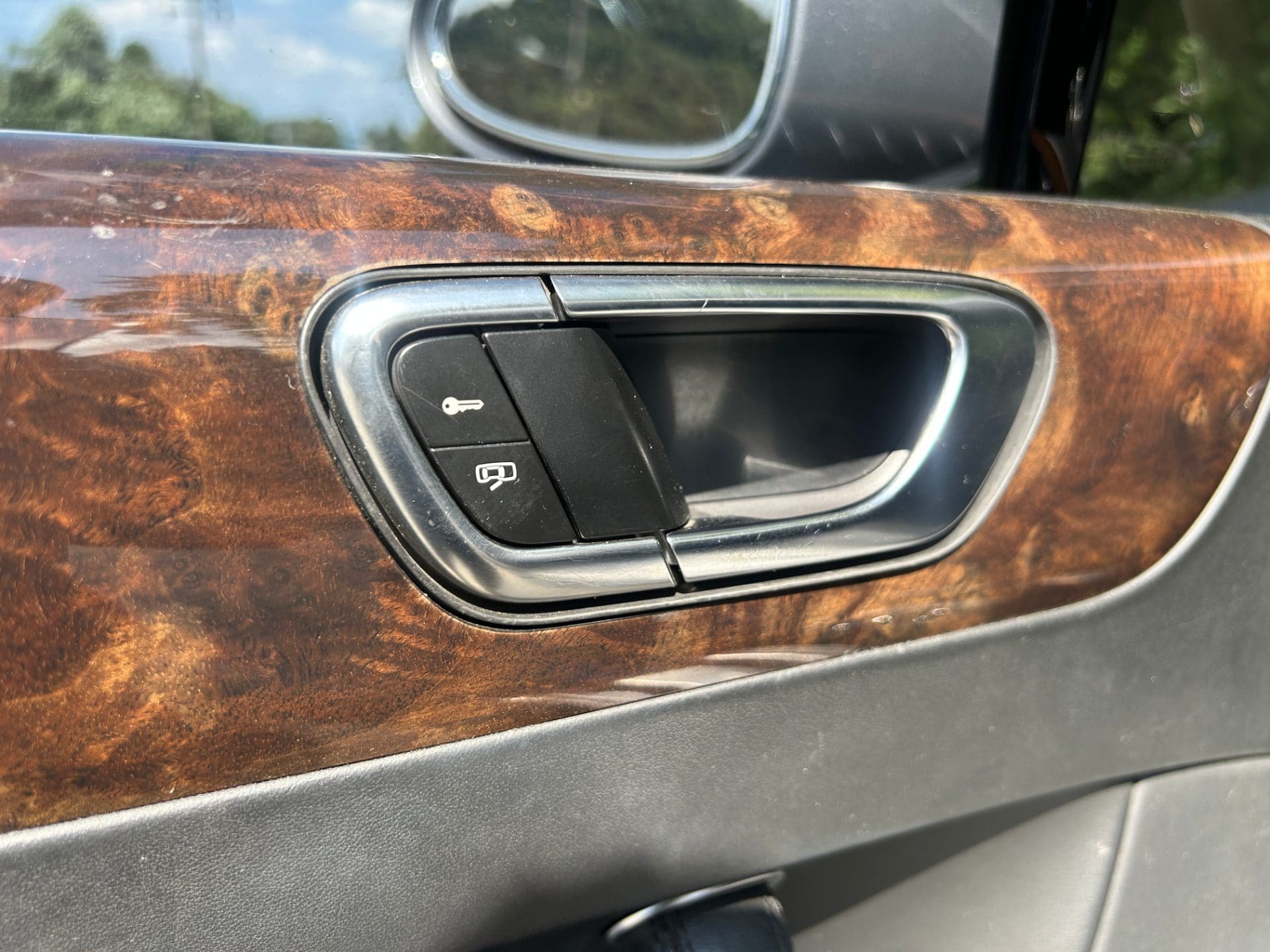2007 Bentley Continental Flying Spur (S/N: 049897) 41