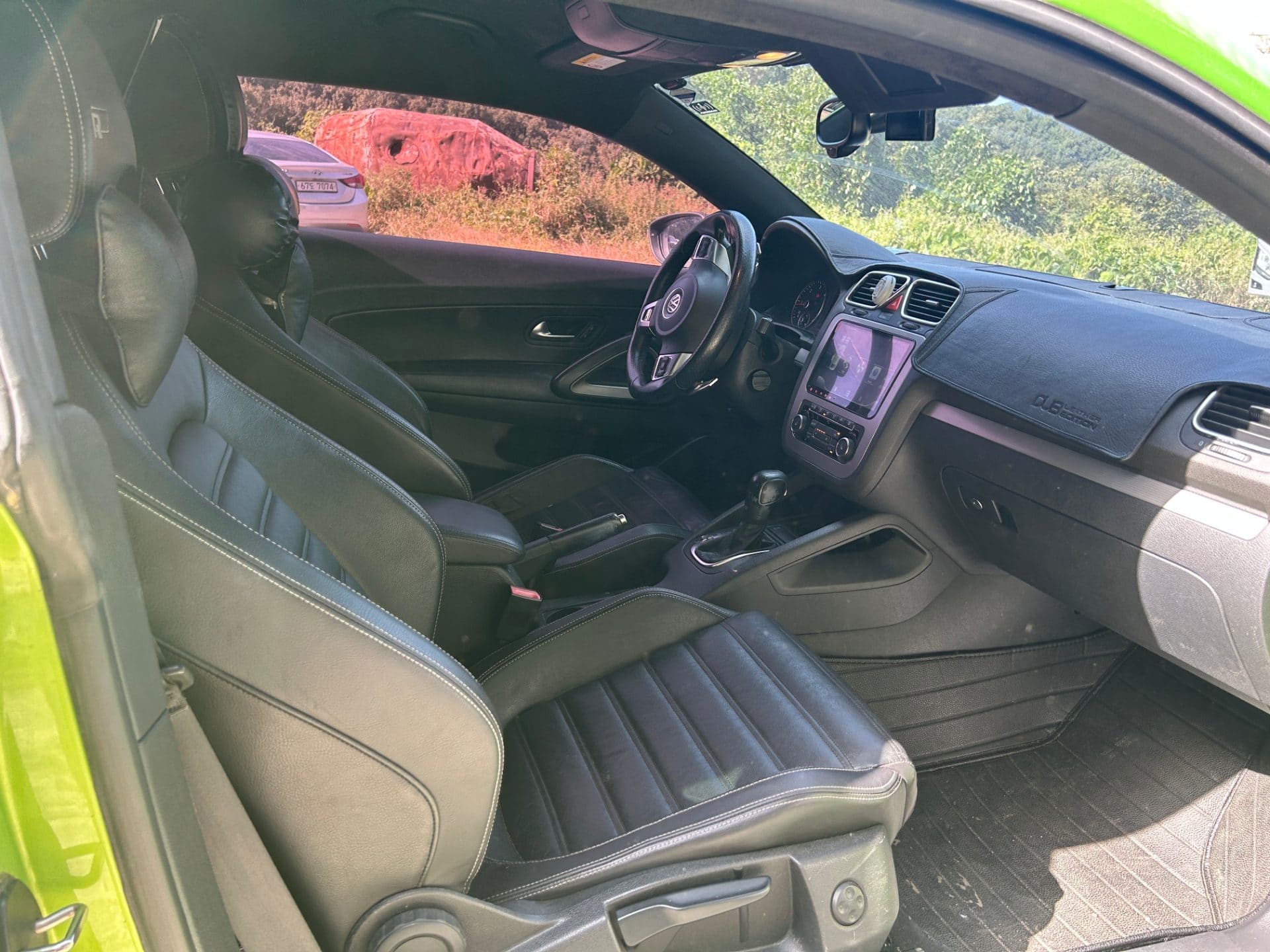 2012 Volkswagen Scirocco 2.0 TSIR-Line (S/N: 026809) 22