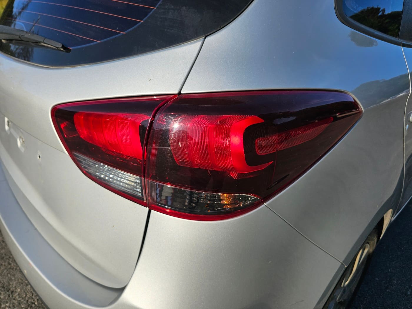 2017 Kia The New Carens 2.0 LPI (S/N: 166208) 12