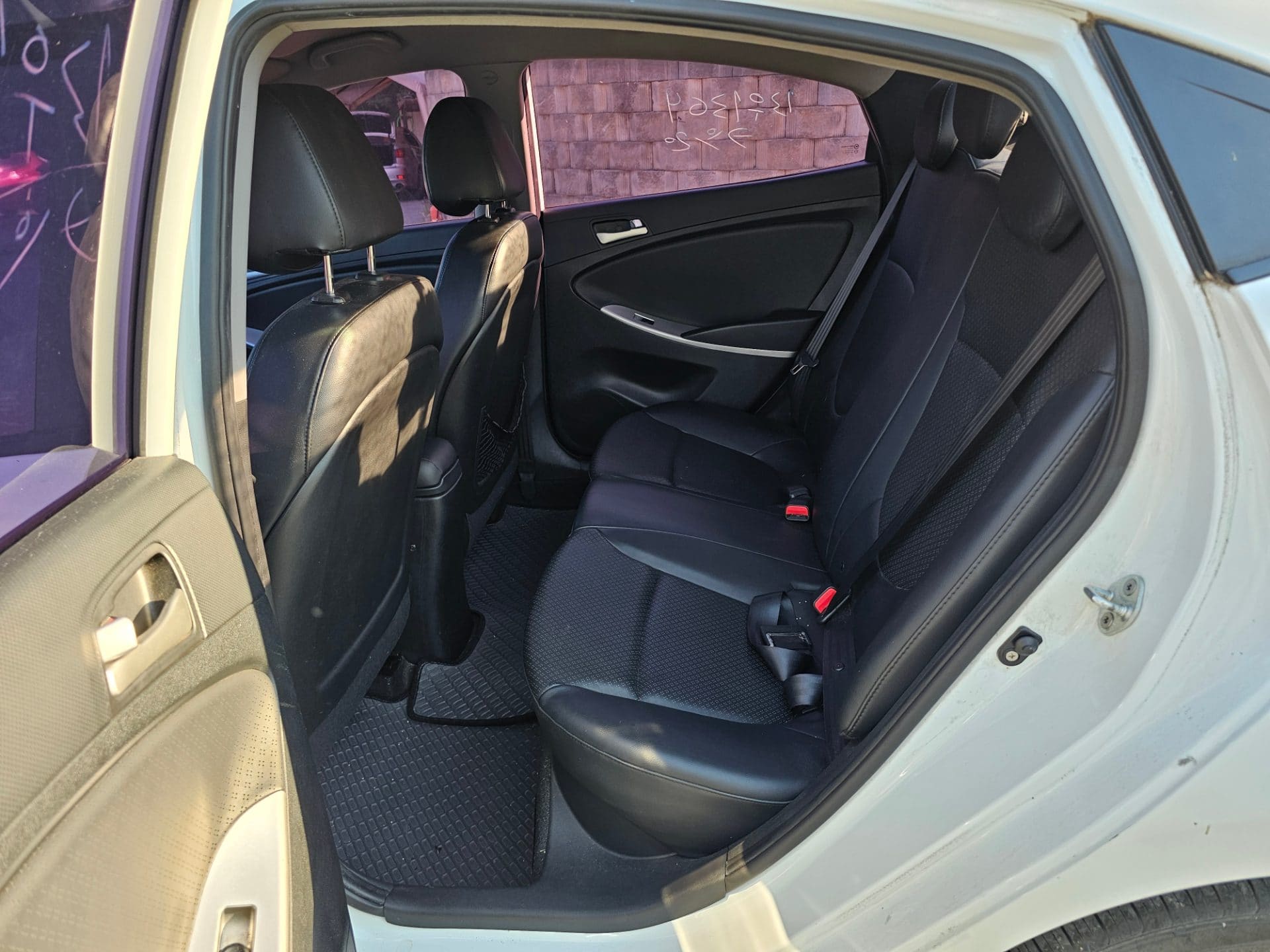 2012 Hyundai New Accent 1.6VGT (S/N: 210100) 26